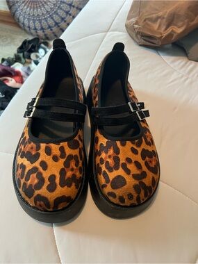Leopard Print Mary Jane Shoes with Black Straps
